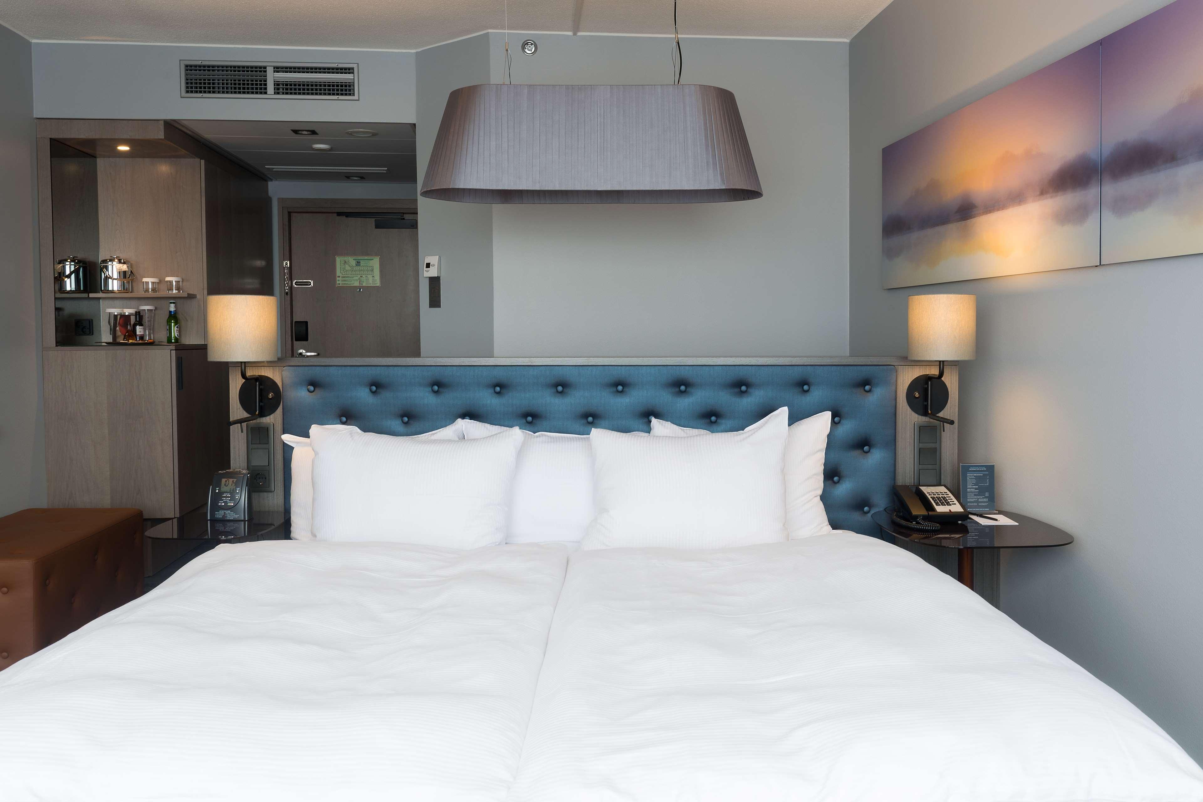 Hilton Helsinki Strand Exterior photo A room at the hotel