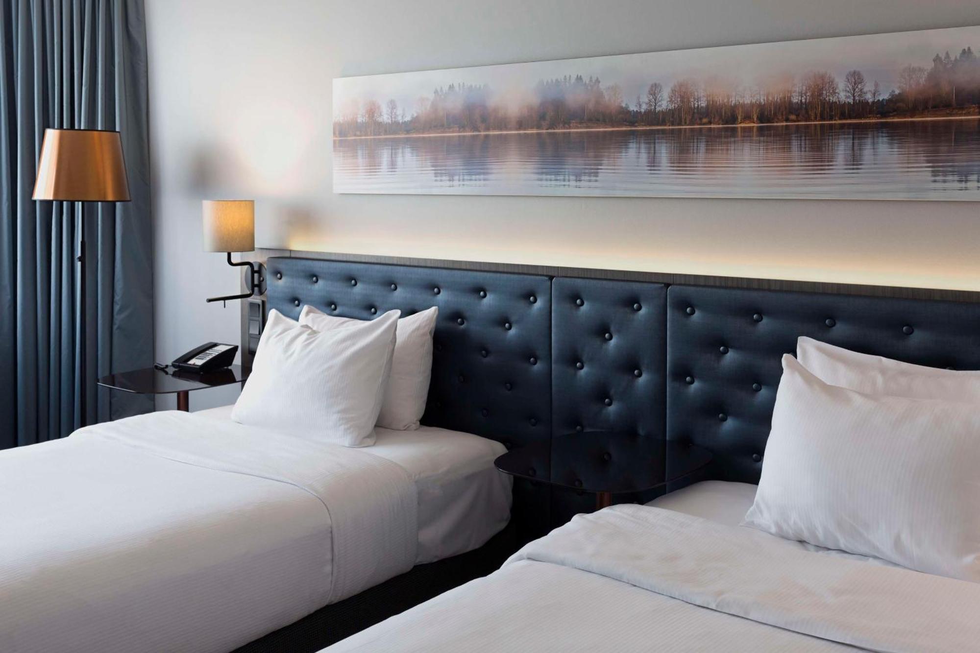 Hilton Helsinki Strand Exterior photo