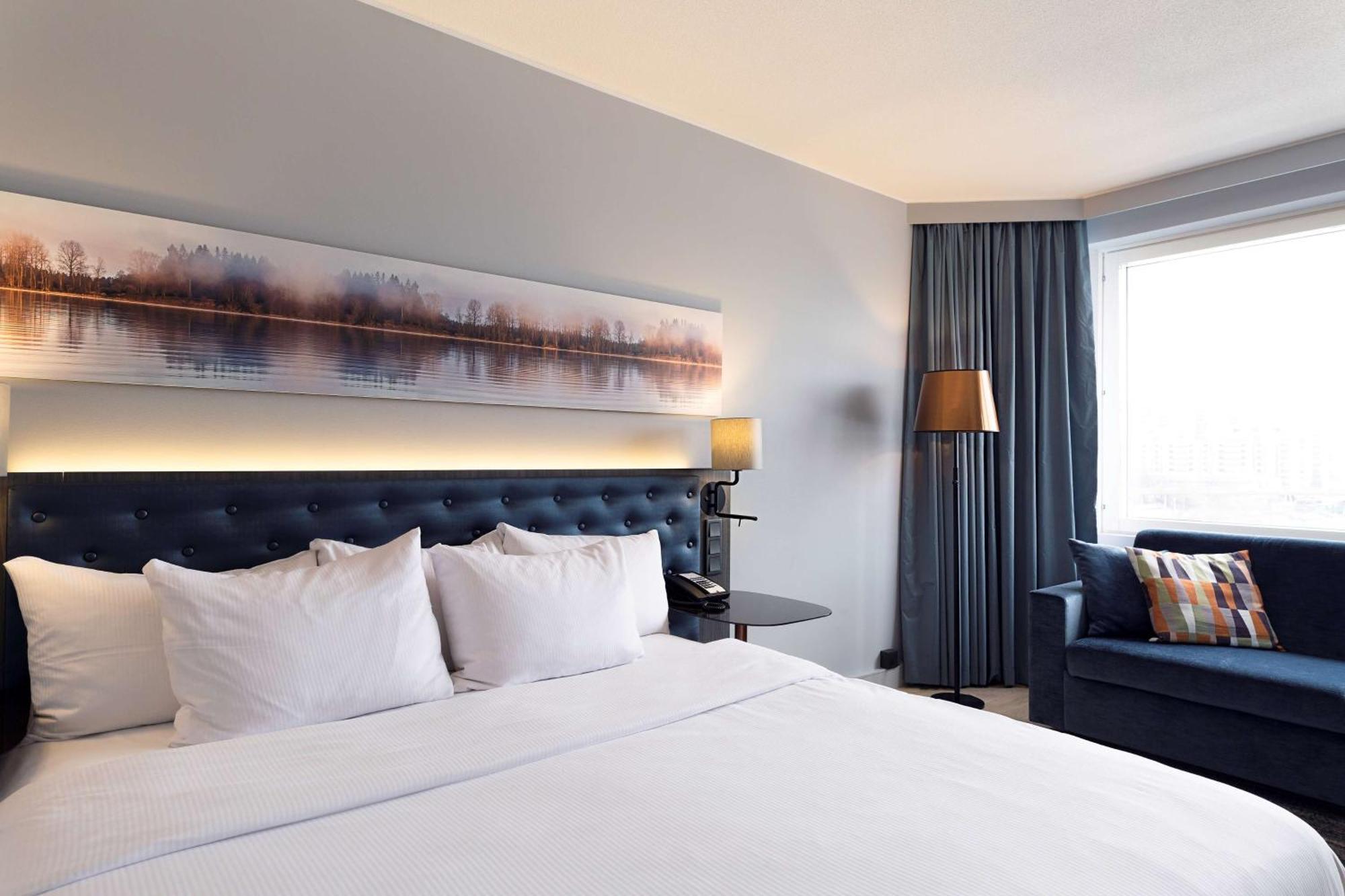 Hilton Helsinki Strand Exterior photo