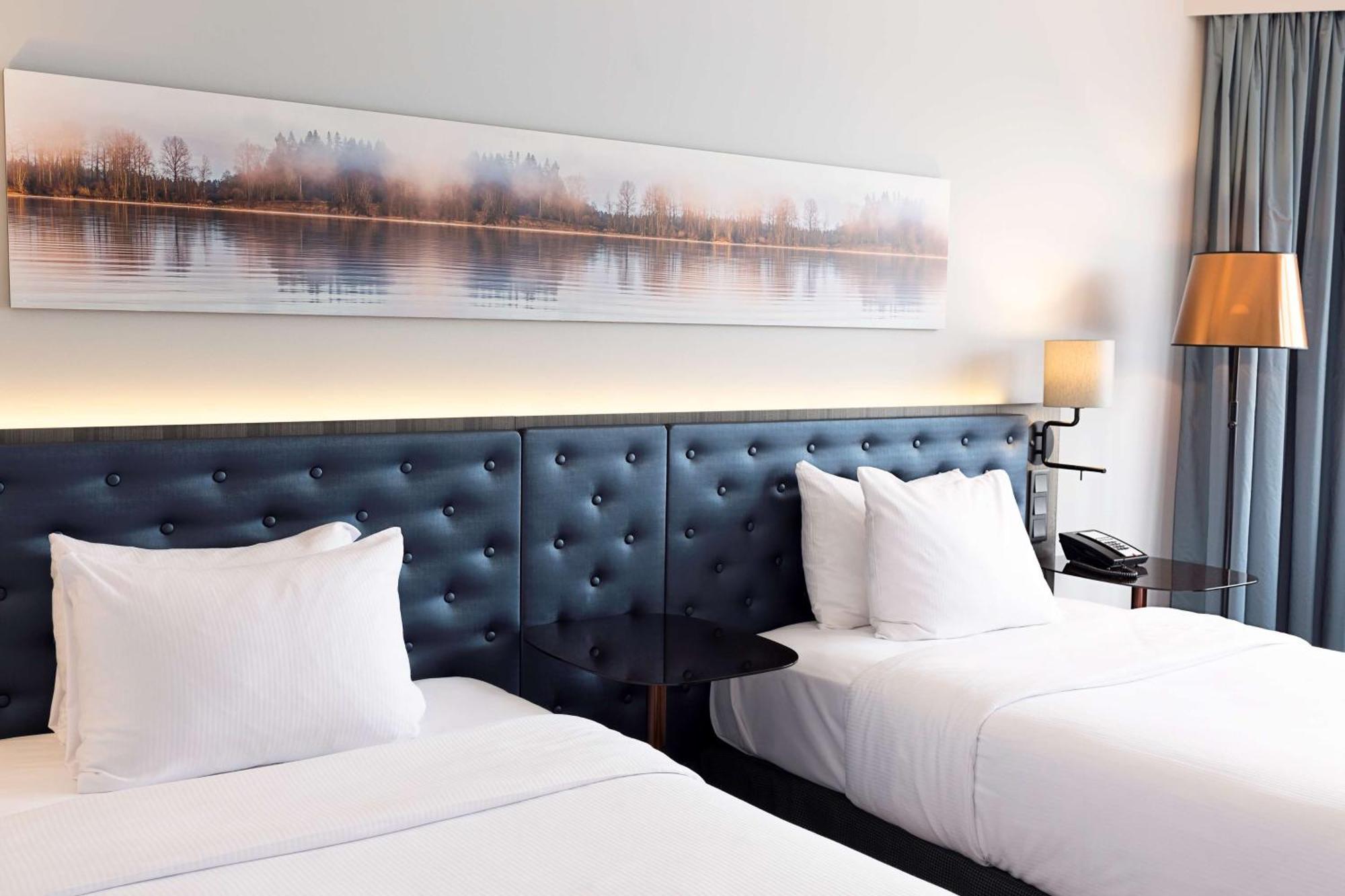 Hilton Helsinki Strand Exterior photo