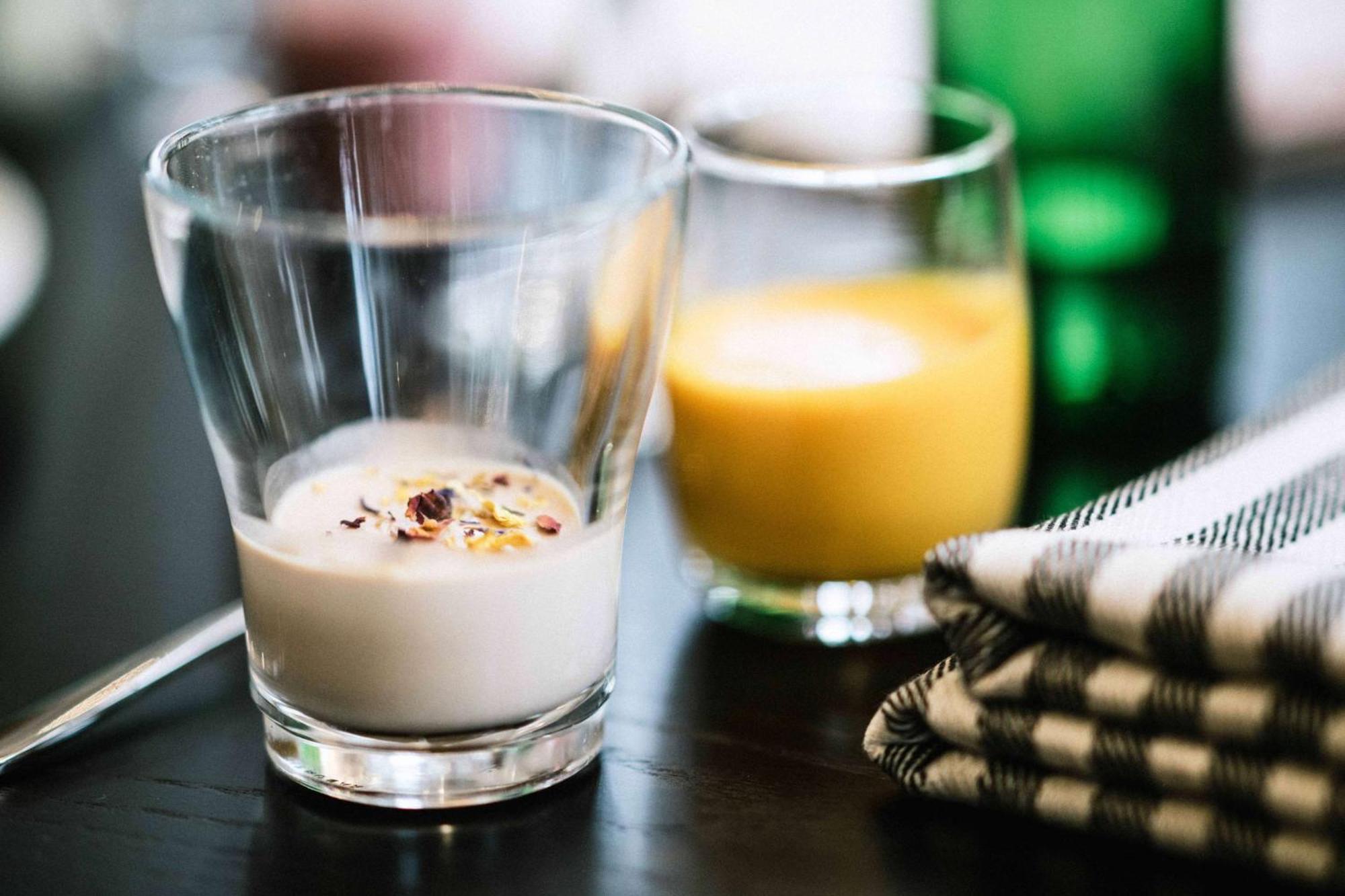 Hilton Helsinki Strand Exterior photo A glass of eggnog
